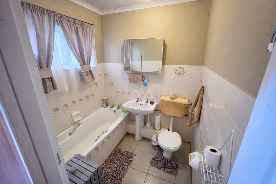 3 Bedroom Property for Sale in Pellissier Free State